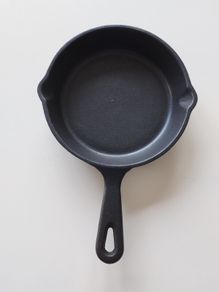 Cast Iron Frying Pan - Brand New