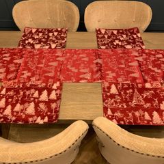 Christmas table runner