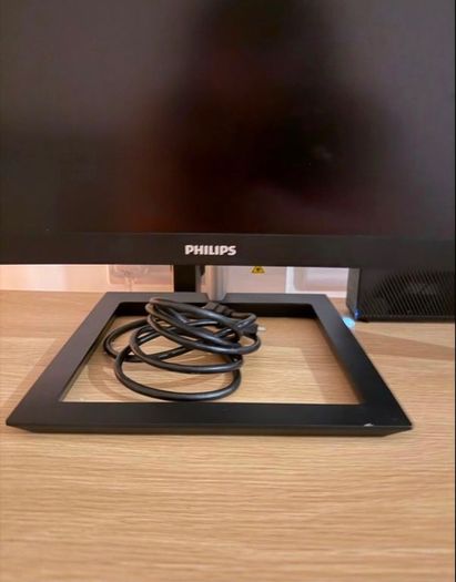 Philips 32" Curved QHD Monitor (325E1C/00)