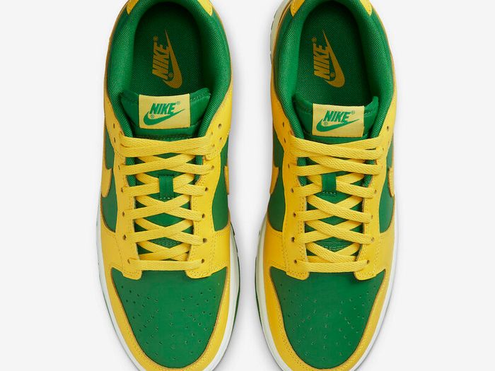 Nike Dunk Low Reverse Brazil UK 10 / US 11 DEADSTOCK