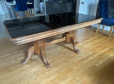 Dinning room table.