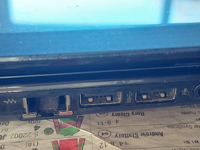HP Pavilion G6, Intel Core i3-3110M, 2.4GHz, 6GB Ram, Windows 8, Opera, Chrome and VLC