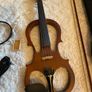 electric violin Image 8