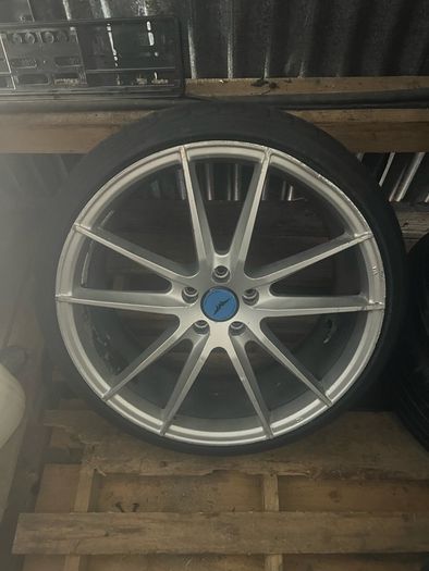 Veemann V-FS25 - 20" Alloy Wheels