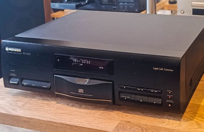 Pioneer PD-S703 High End cd player hifi stereo