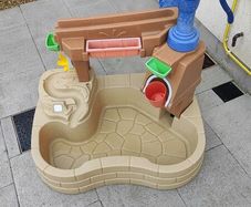 Step2 Pump & Splash Discovery Water Pond