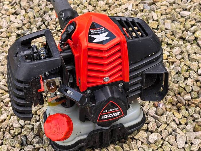 Echo PPT-2620HES heavy duty pole saw