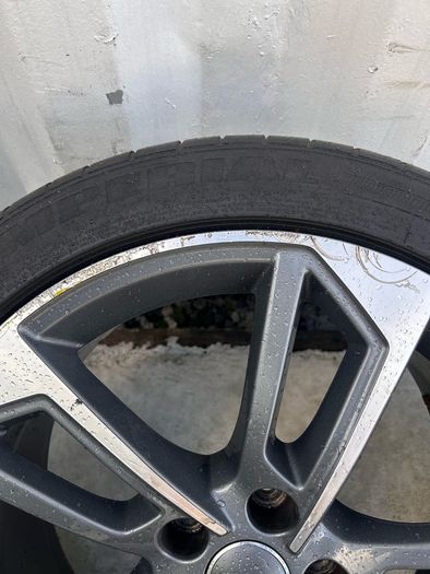 Genuine Audi S4/A4 Trapezoid 18" Alloy Wheels