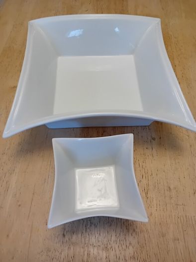 Newbridge Homeware Dishes , Two in total