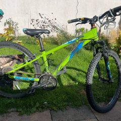 Giant Revel Mountain Bike, 26" Wheels, Lime Green