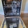 Hotpoint Dishwasher Image 2