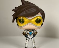 Funko Overwatch POP! Games Tracer (Posh) Vinyl Figure #92