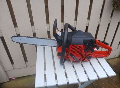 chainsaw