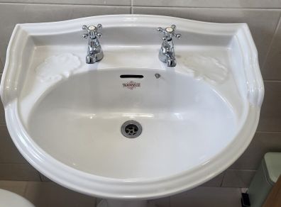Bloomsbury Sink & Pedestal