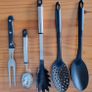 Small kitchen appliances, sale all set, in good condition. Image 3