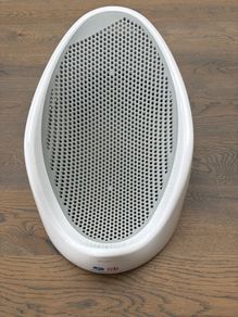 Baby bath support