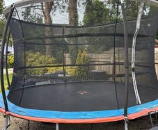 Trampoline 13 FT