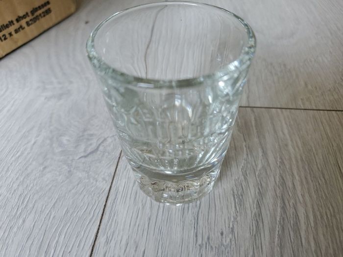 Glases