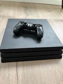 Playstation 4 Pro 1TB