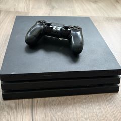 Playstation 4 Pro 1TB