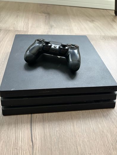 Playstation 4 Pro 1TB