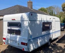Caravan 2005 Adria Altea 502 DK | Perfect Lightweight Family 5-Berth (Fixed Bunks)