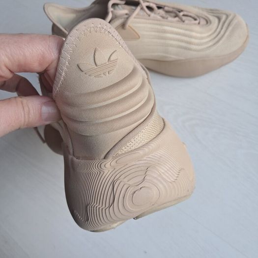 adidas sltn UK 8