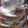 Royal Albert Part Dinner Set Image 2