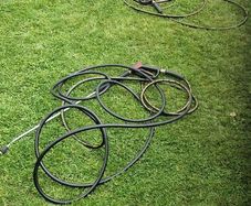 Pressure washer gun