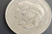 Charles and Diana Wedding 1981  Coin Free  postage