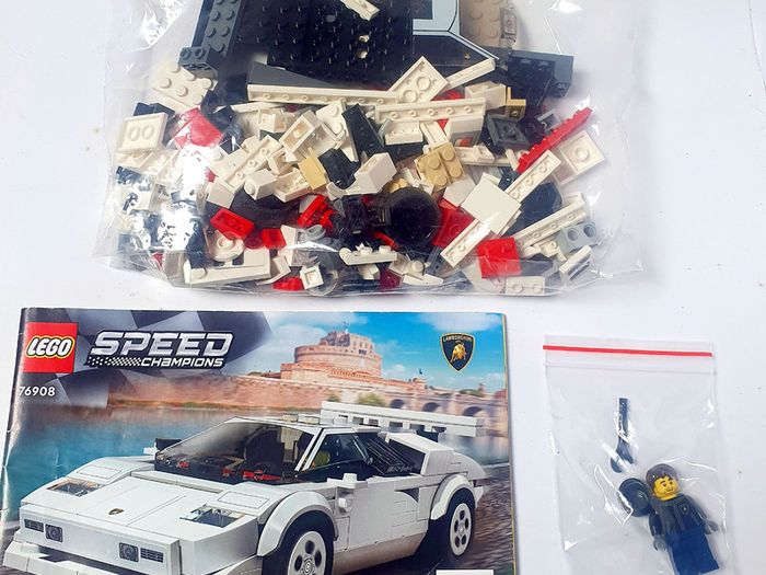 Lego Speed Champions 76908: Lamborghini Countach (2022) 100% Complete (NO BOX)