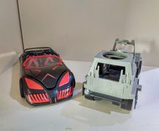 2 x Cars / Toy