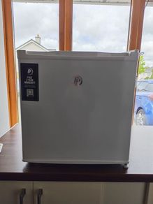 countertop fridge