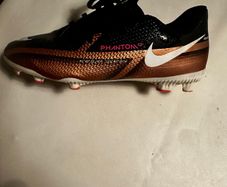Nike PHANTOM Football boots size 3 uk