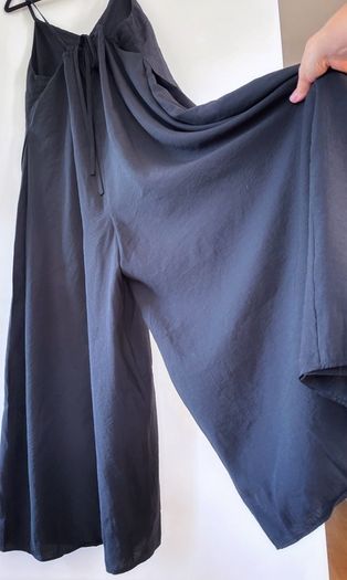 COS  V-Neck Wide Leg Jumpsuit