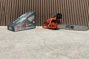 Brand New 55cc Chainsaw - 20" Bar