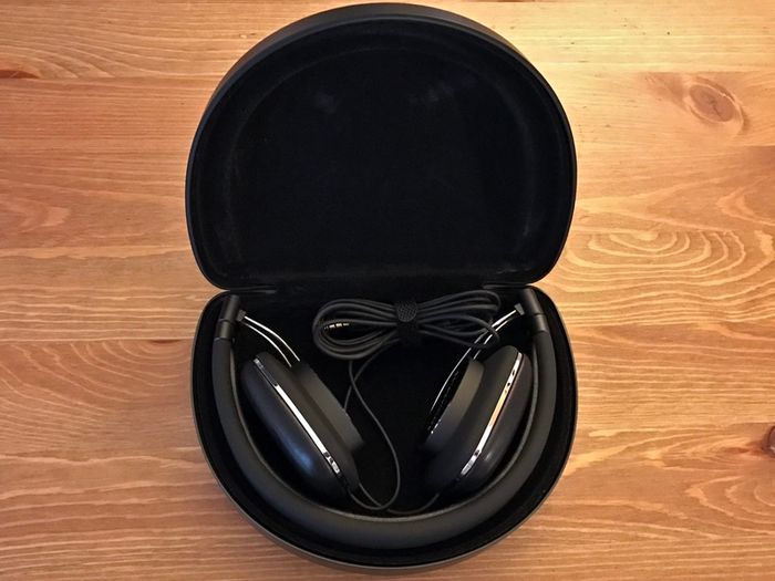 Headphones Bowers & Wilkins P3 S2