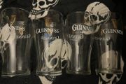 Guinness Draught 00 beer Official Pint Glass