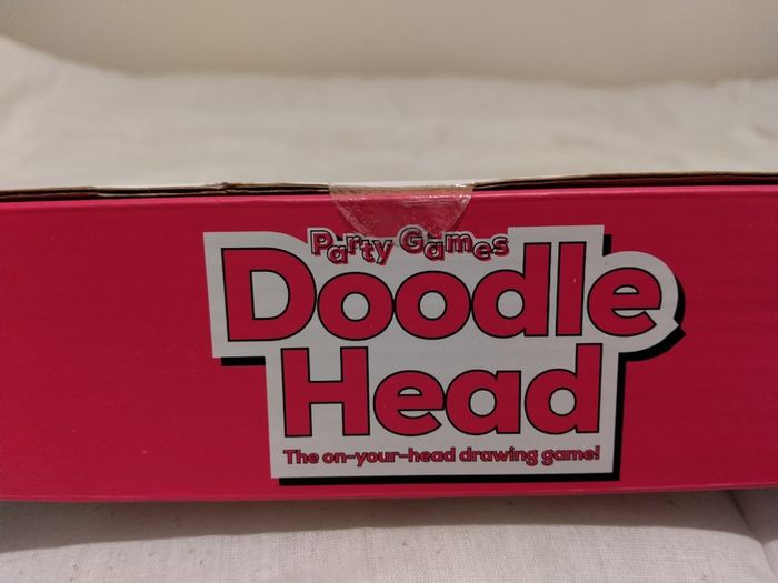Doodle Head Drawing Game