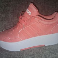 Brand New Adidas Bold 3.0 Cloud White Trainers - Womens - Size - U.K.3.5 - RRP - 123.00