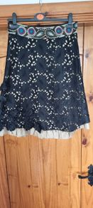 Hoss skirt size 8