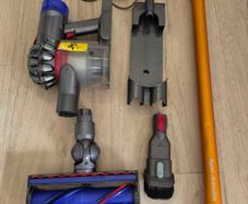 vacuum Dyson V8 Absolute Cordless Vacuum Cleaner with Attachments