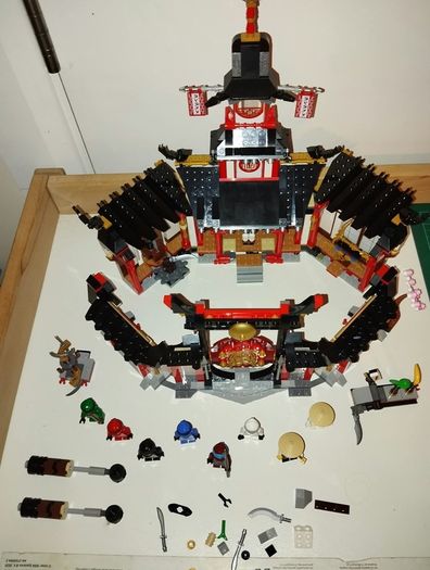 LEGO NINJAGO Monastery Training Center 70670 + manual