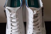 skechers - worn once