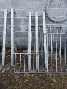 galvanized road barriers