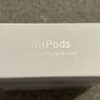 Apple AirPod gen 3 Image 5
