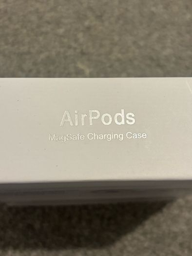 Apple AirPod gen 3