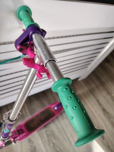 Oxelo girls scooter