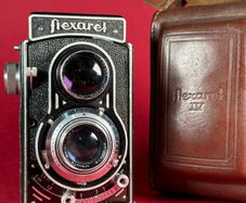 Flexaret  TLR camera for repair
