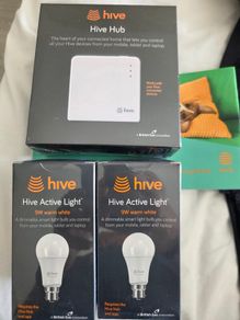 Hive hub and 2 bulbs